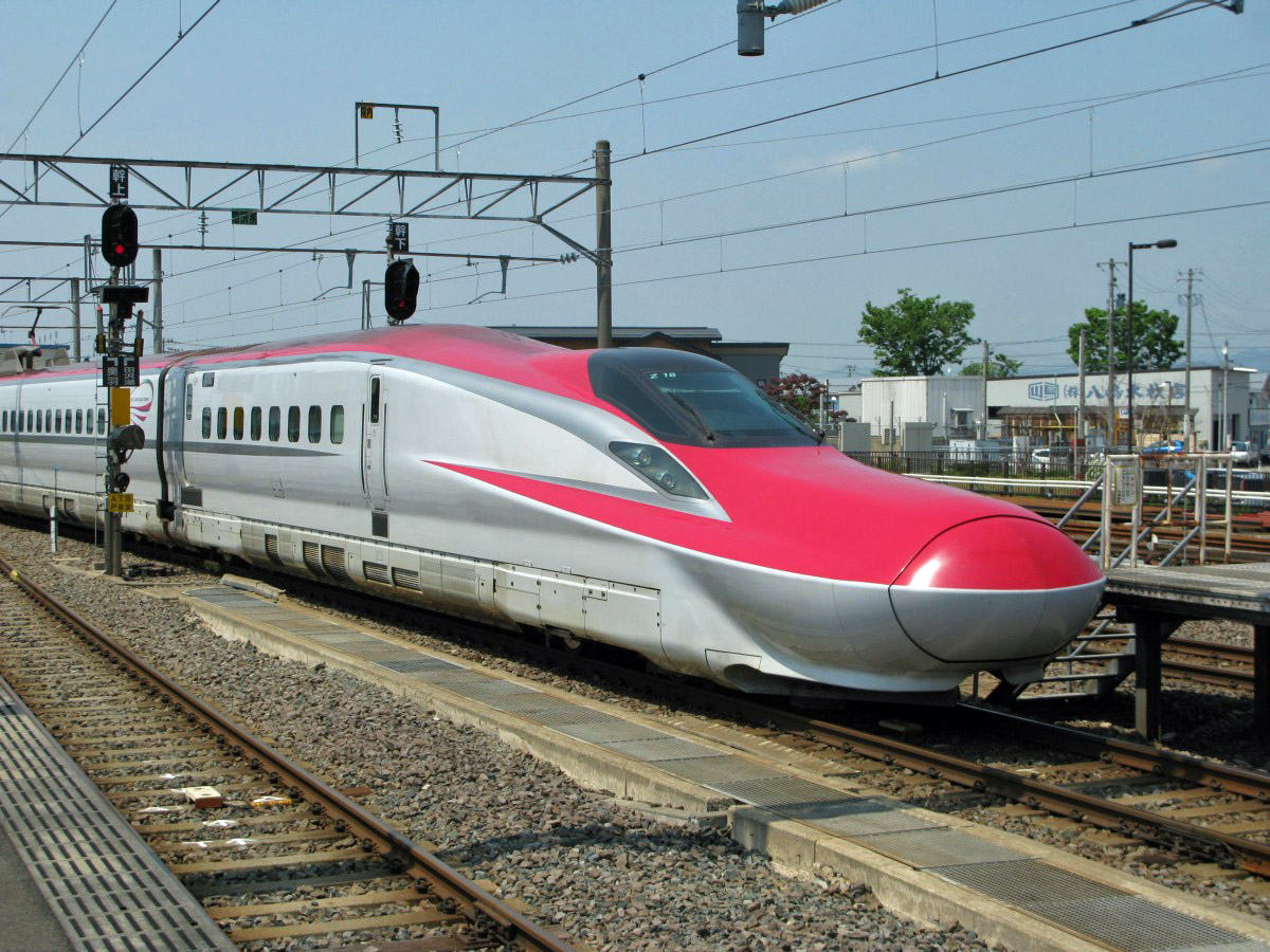 Akita Shinkansen